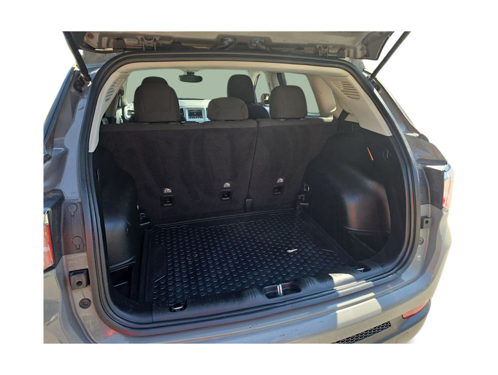 Thumbnail: 2019 Jeep Compass - 13