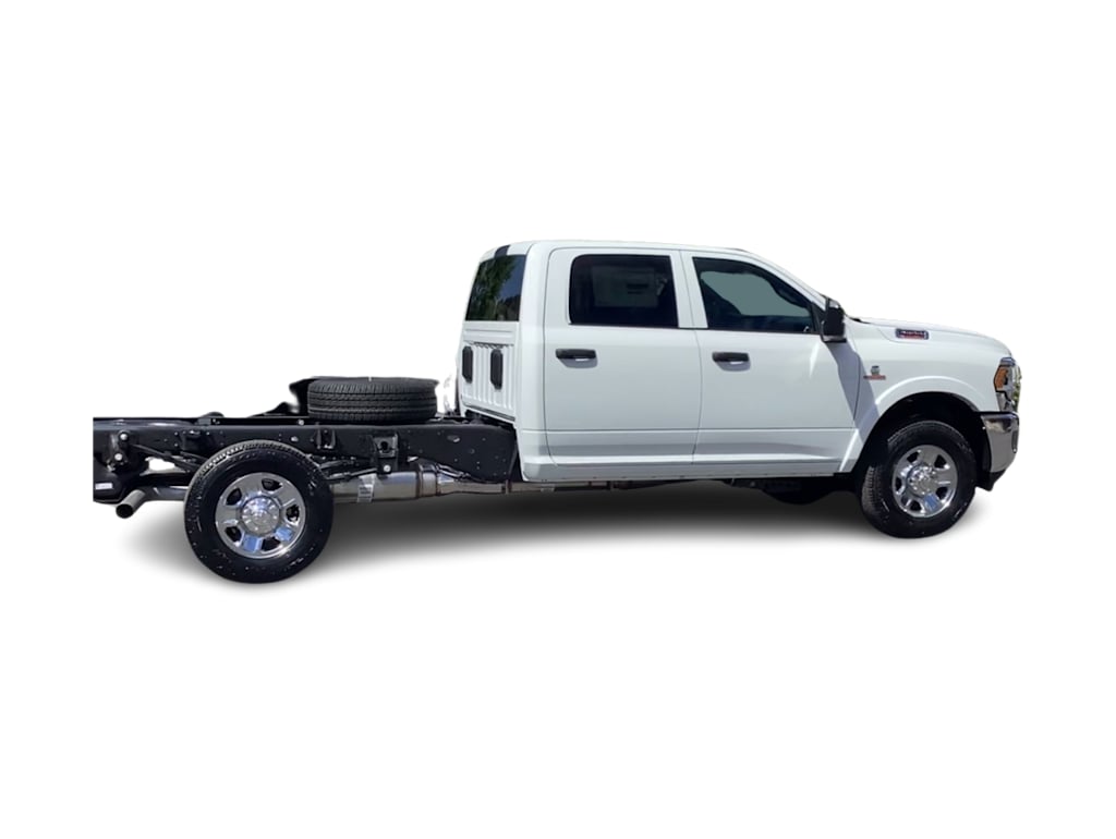 2024 RAM 3500 Tradesman 18