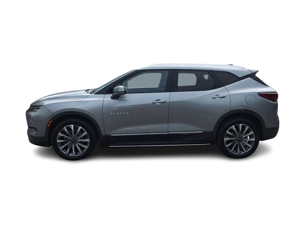 Thumbnail: 2023 Chevrolet Blazer - 3