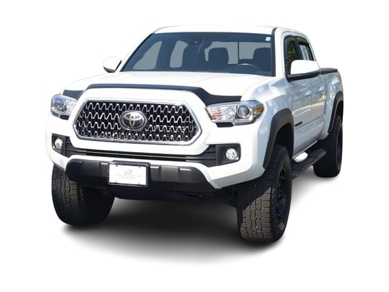 Thumbnail: 2019 Toyota Tacoma - 16