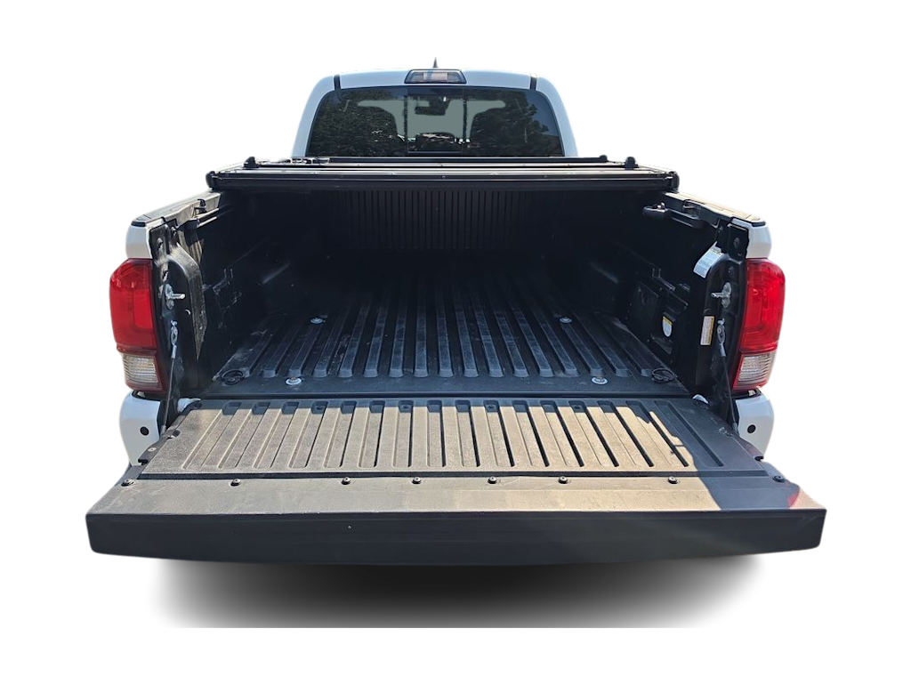 Thumbnail: 2019 Toyota Tacoma - 14