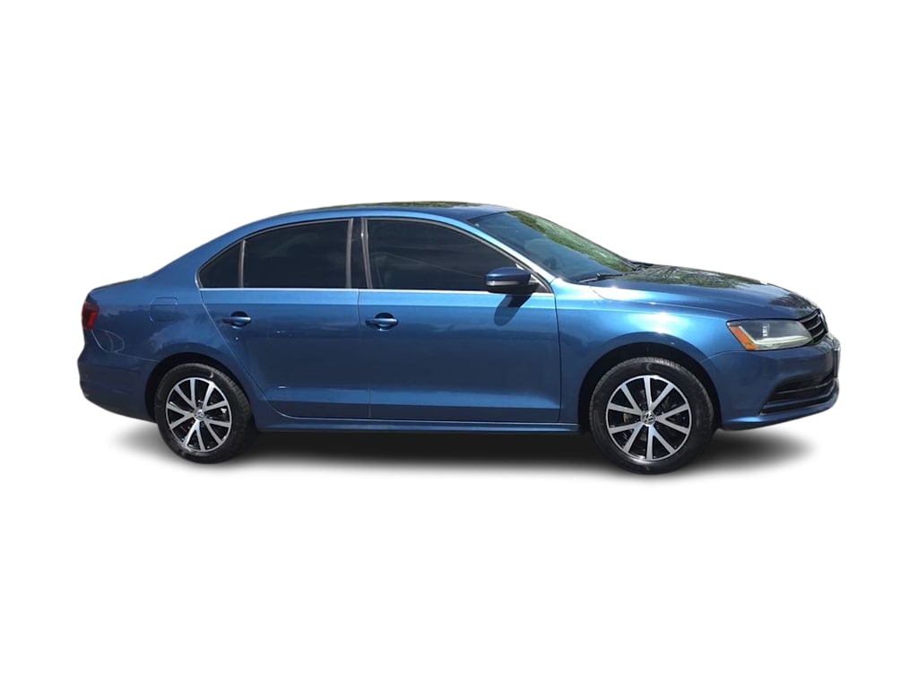 Thumbnail: 2017 Volkswagen Jetta - 14