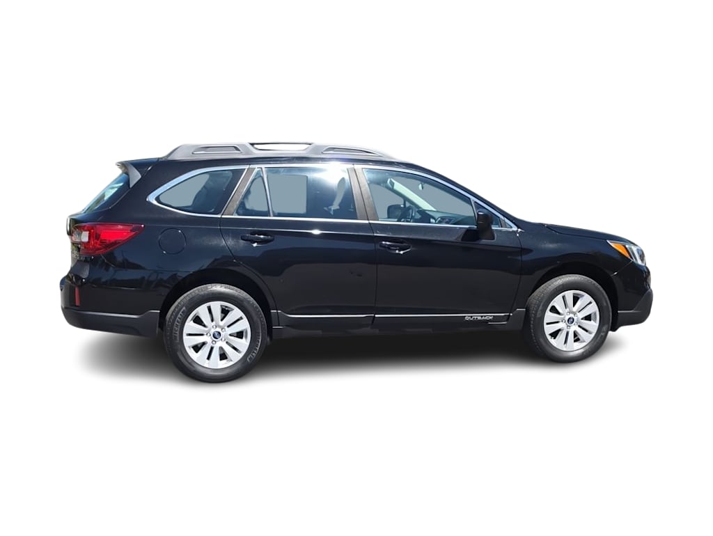 Thumbnail: 2017 Subaru Outback - 19