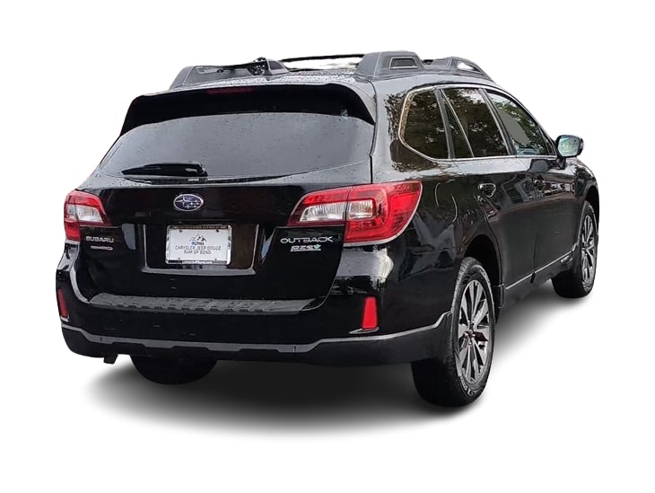 Thumbnail: 2016 Subaru Outback - 18
