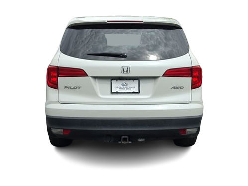 Thumbnail: 2016 Honda Pilot - 4