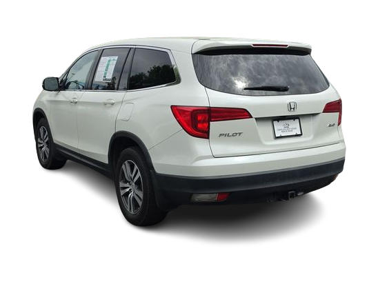 Thumbnail: 2016 Honda Pilot - 3