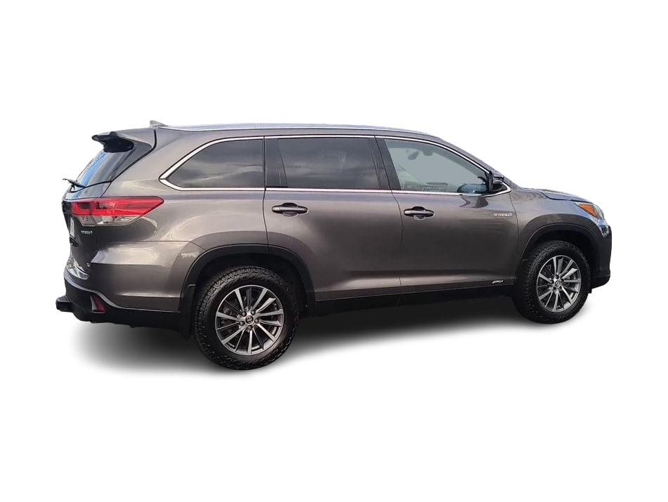 Thumbnail: 2019 Toyota Highlander - 19