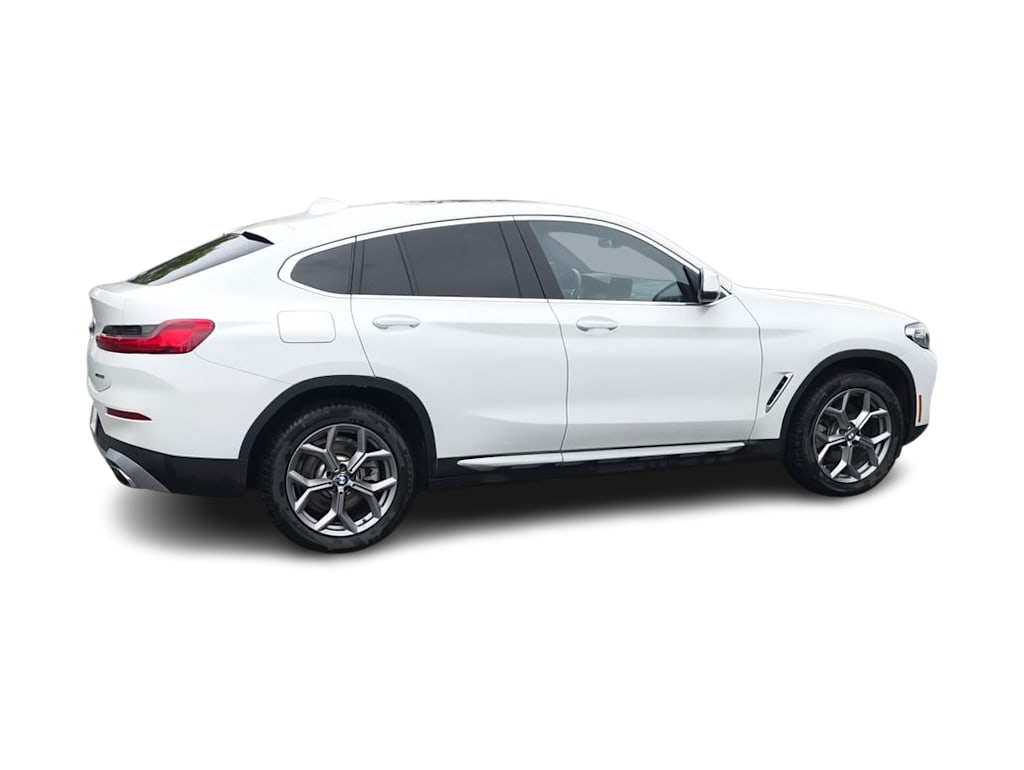 Thumbnail: 2025 BMW X4 - 18