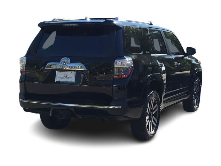 Thumbnail: 2021 Toyota 4Runner - 18