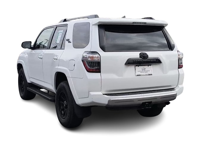 Thumbnail: 2021 Toyota 4Runner - 4