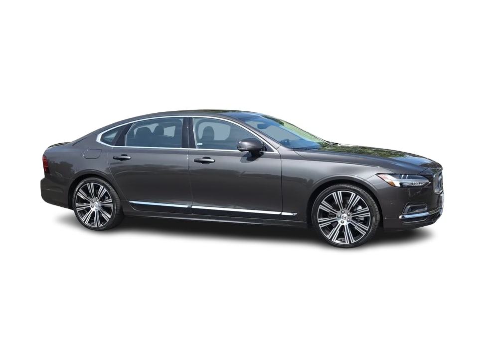 Thumbnail: 2023 Volvo S90 - 14