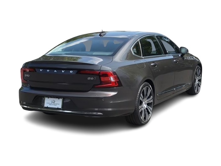 Thumbnail: 2023 Volvo S90 - 18