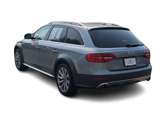 Thumbnail: 2016 Audi Allroad - 3