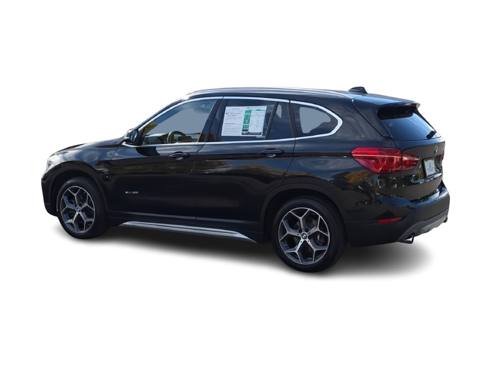 Thumbnail: 2018 BMW X1 - 17