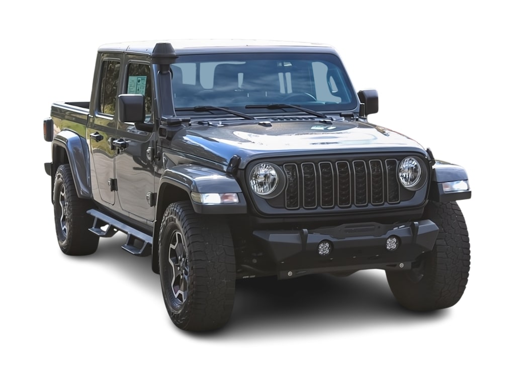 Thumbnail: 2021 Jeep Gladiator - 17