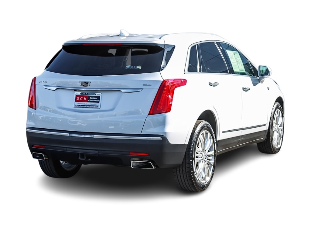 Thumbnail: 2017 Cadillac XT5 - 16