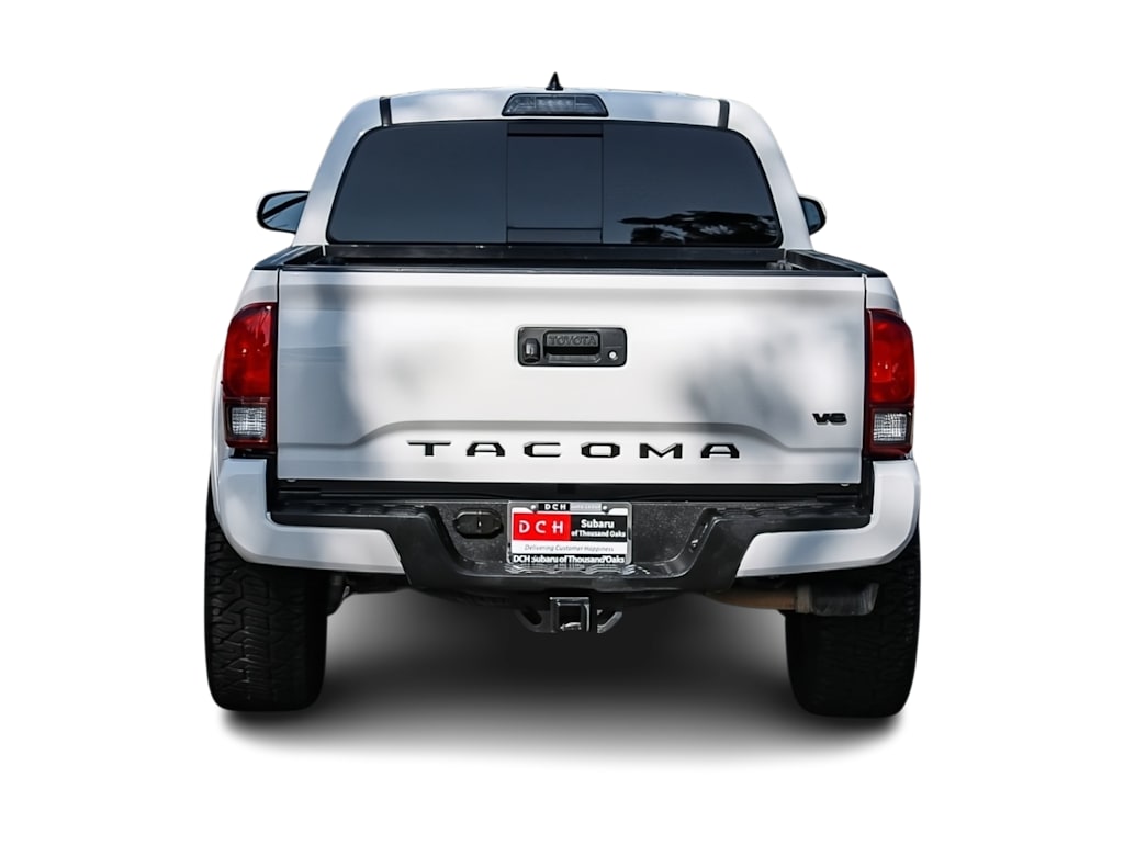 Thumbnail: 2019 Toyota Tacoma - 15