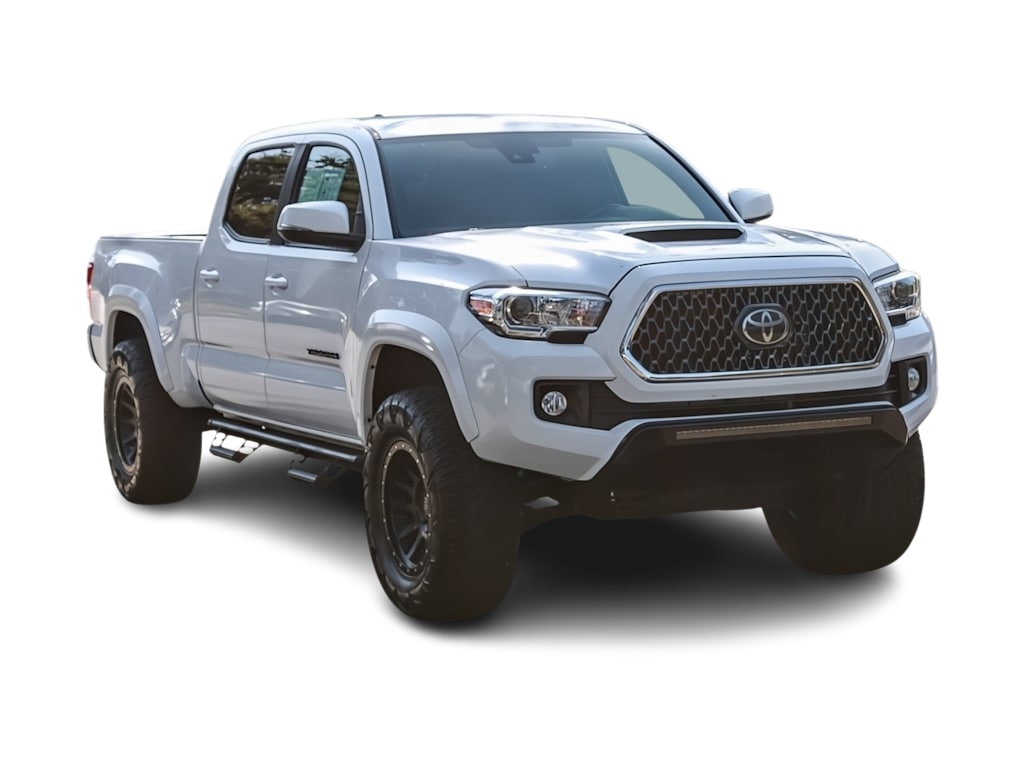 Thumbnail: 2019 Toyota Tacoma - 13