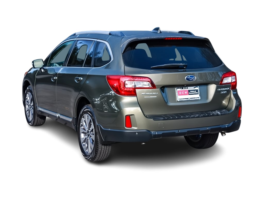 Thumbnail: 2017 Subaru Outback - 3