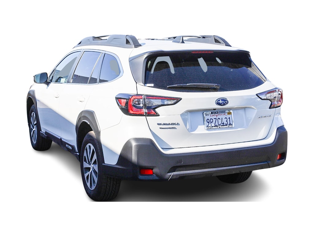 2025 Subaru Outback Premium 3