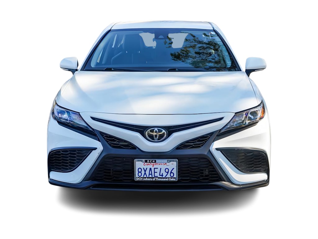 2022 Toyota Camry SE 4