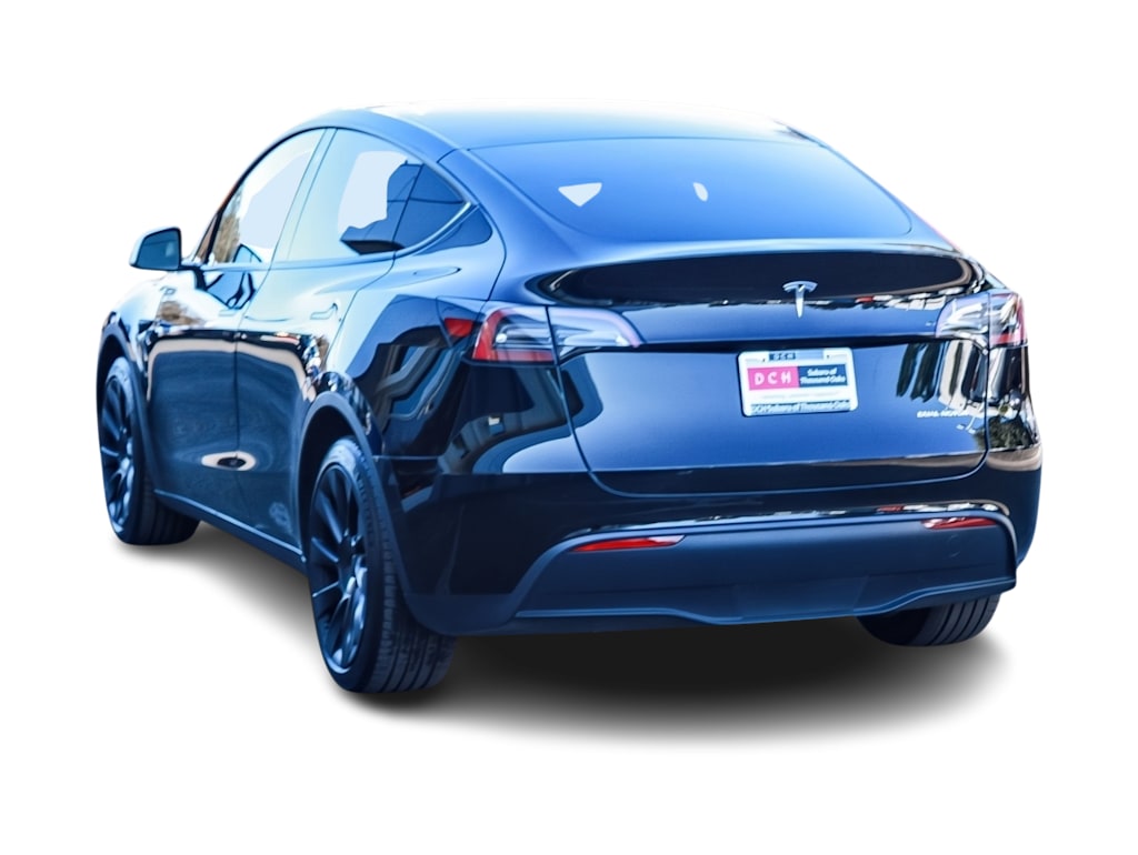 Thumbnail: 2023 Tesla Model Y - 3