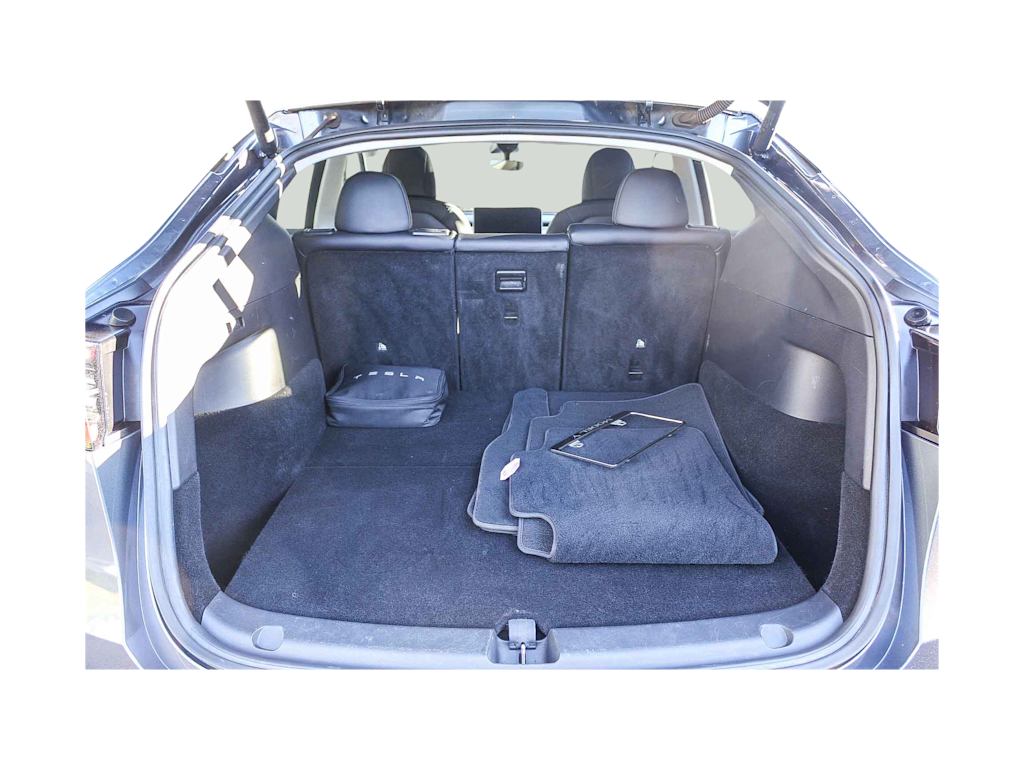 Thumbnail: 2022 Tesla Model Y - 14