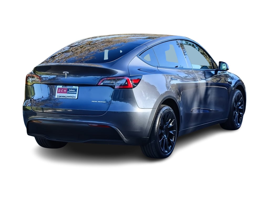 Thumbnail: 2022 Tesla Model Y - 17