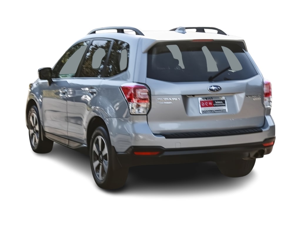 Thumbnail: 2017 Subaru Forester - 3