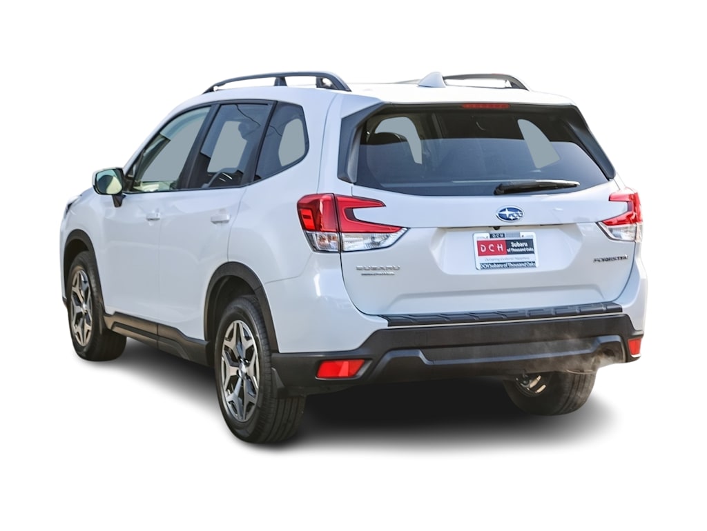 Thumbnail: 2023 Subaru Forester - 3