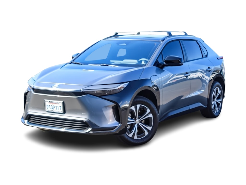 Used 2025 Toyota bZ4X XLE with VIN JTMAAAAA1SA059067 for sale in Spokane, WA