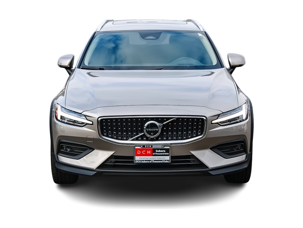 Thumbnail: 2025 Volvo V60 - 5