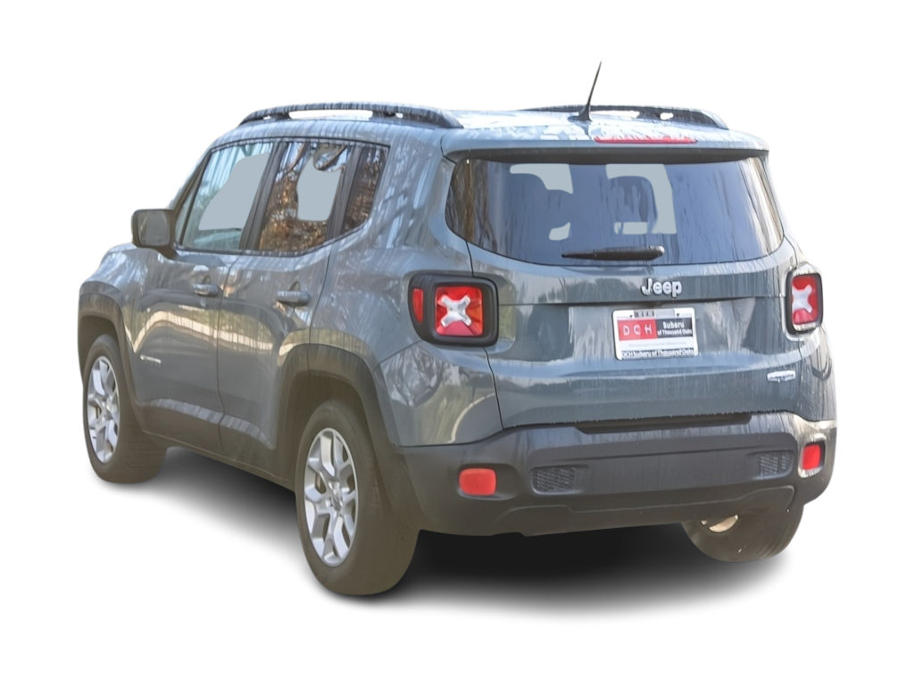 Thumbnail: 2016 Jeep Renegade - 3