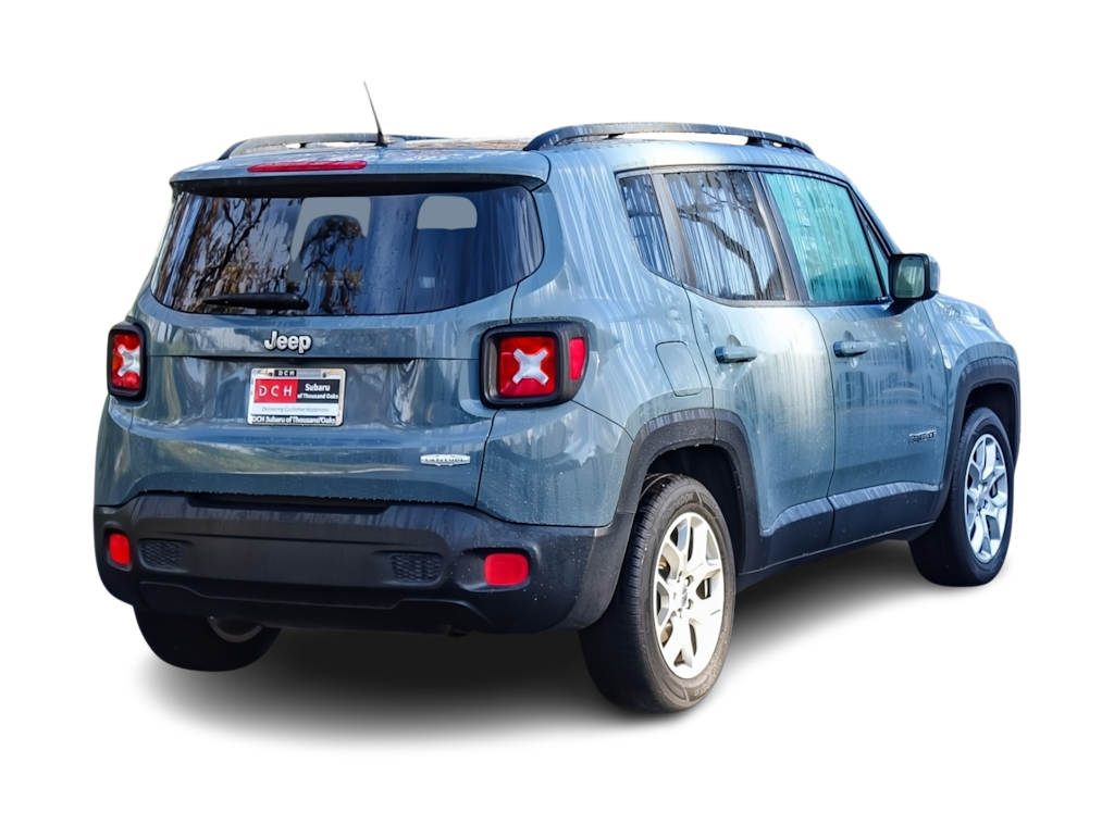 Thumbnail: 2016 Jeep Renegade - 19