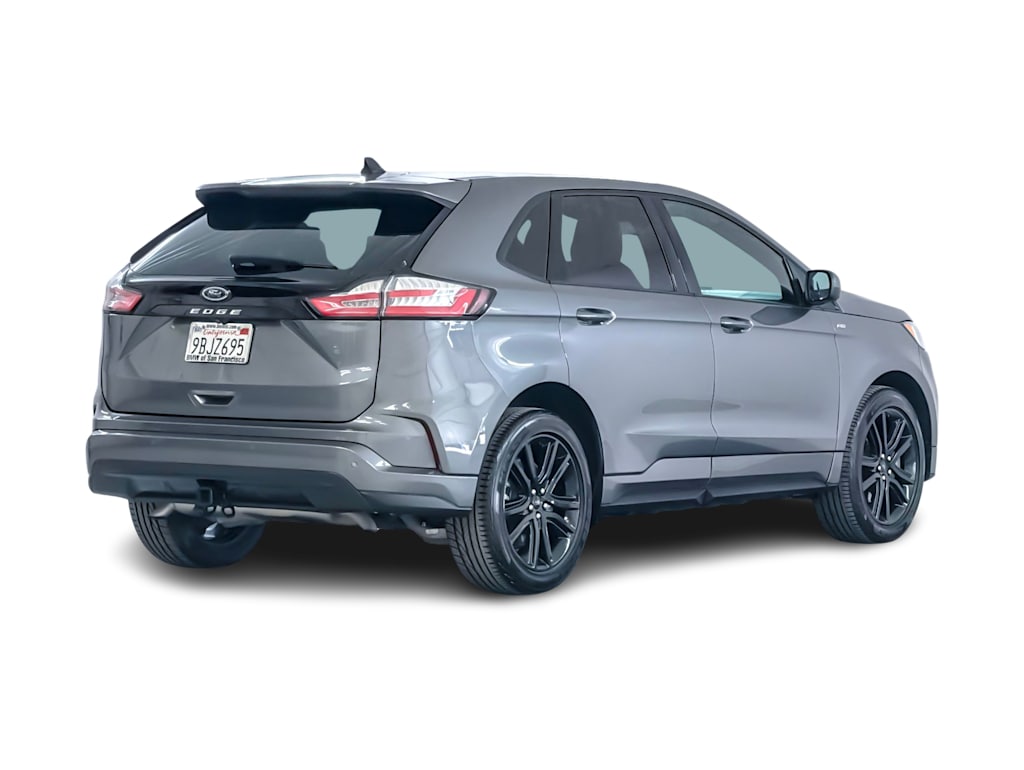 Thumbnail: 2022 Ford Edge - 18