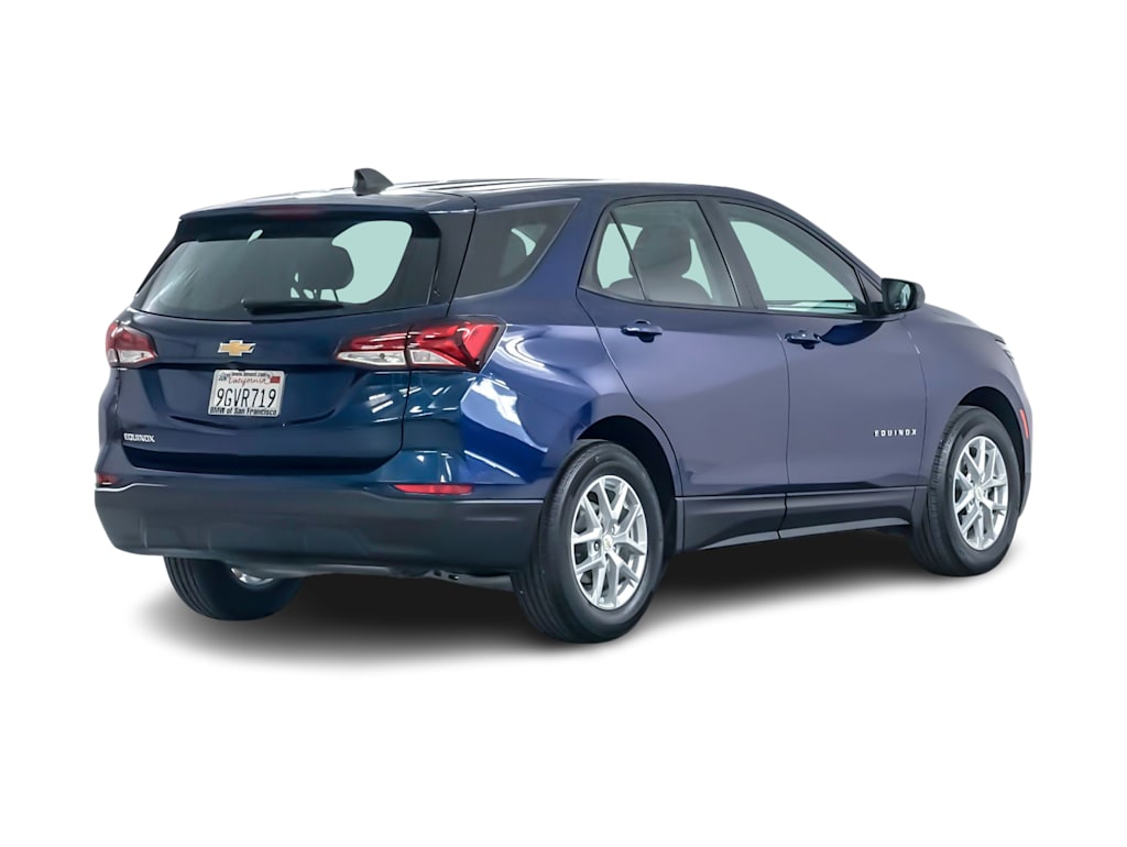 Thumbnail: 2023 Chevrolet Equinox - 18