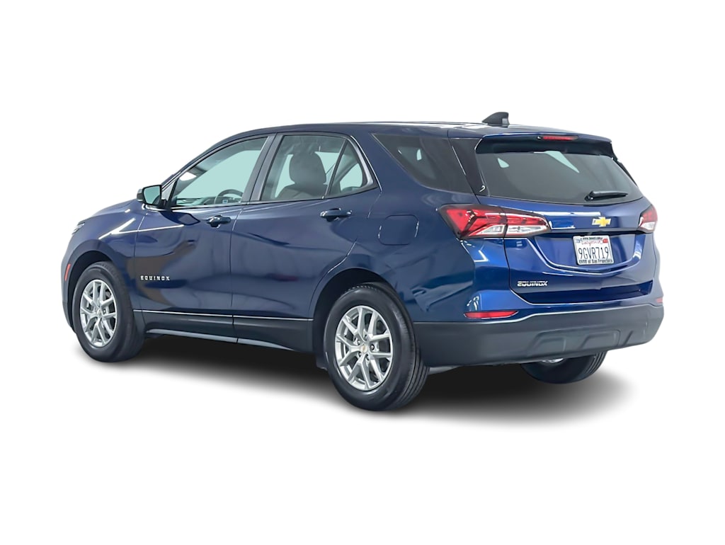 Thumbnail: 2023 Chevrolet Equinox - 4