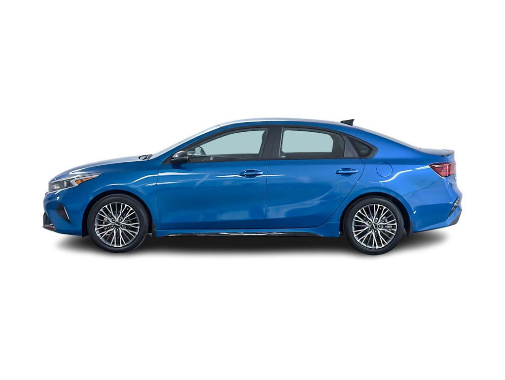 Thumbnail: 2023 Kia Forte - 3