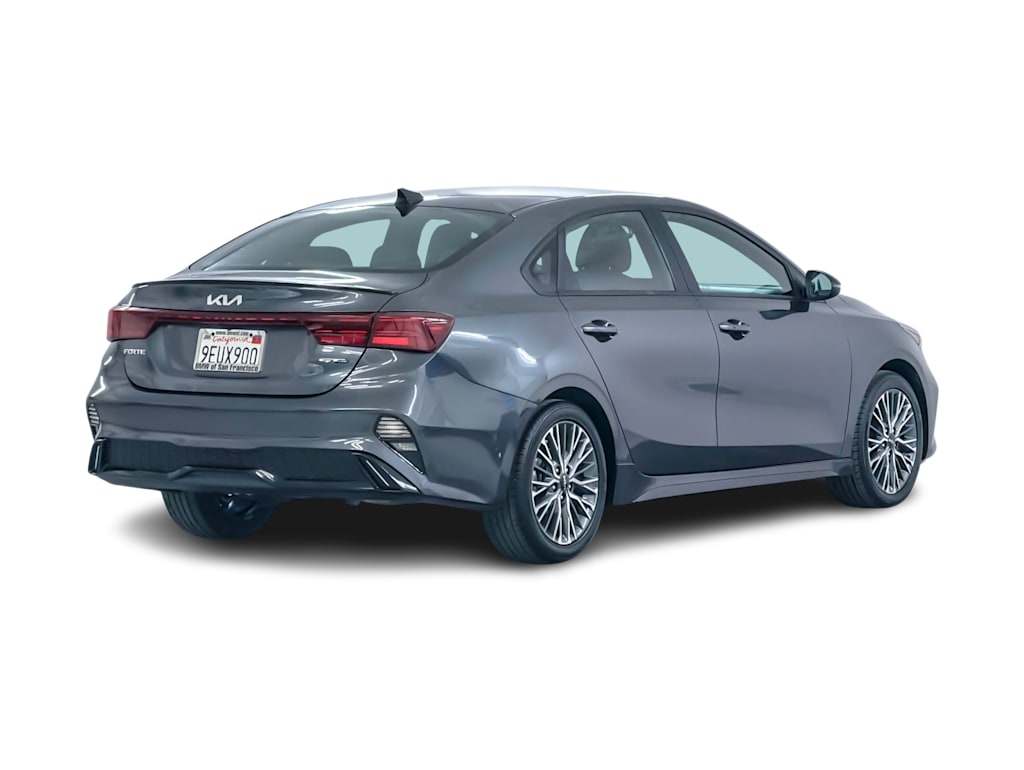 Thumbnail: 2023 Kia Forte - 17