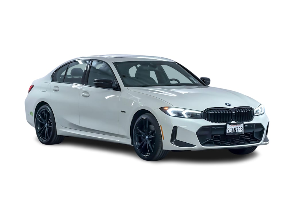 Thumbnail: 2023 BMW 3 Series - 19