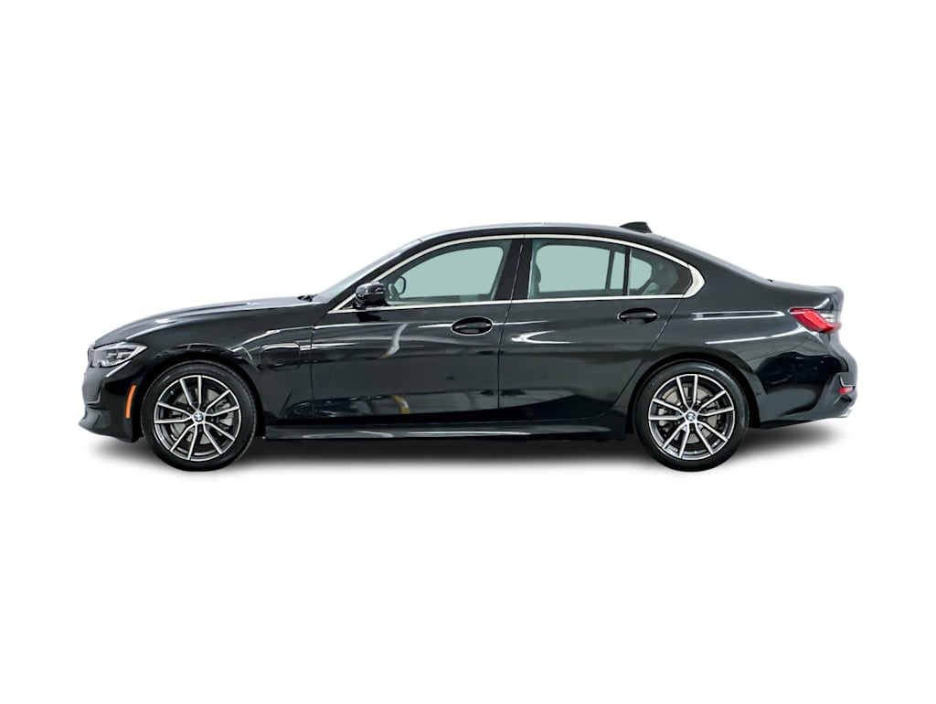 2021 BMW 3 Series 330e 3