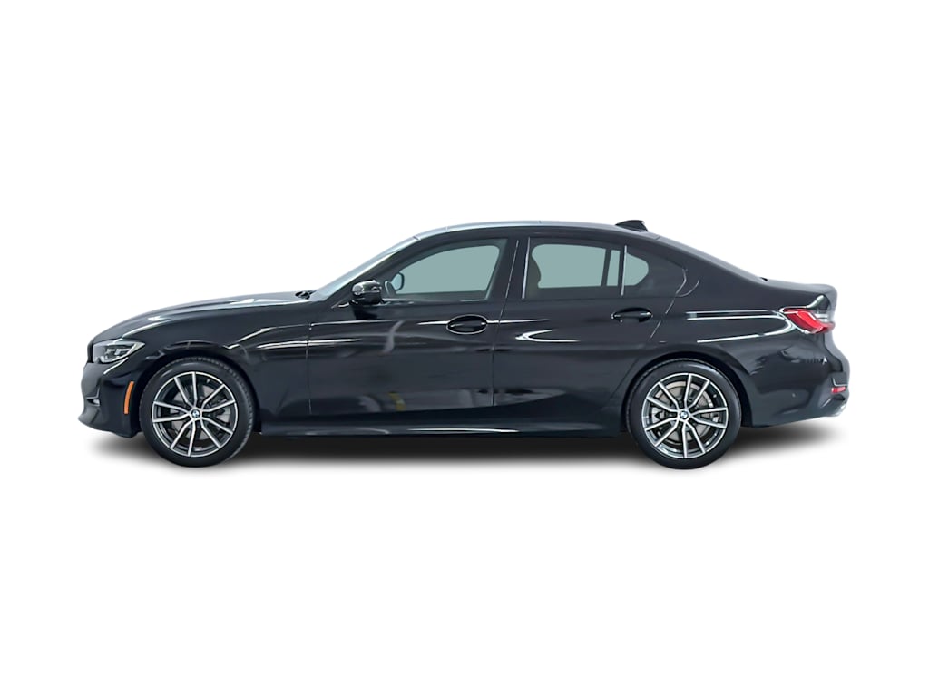 Thumbnail: 2021 BMW 3 Series - 3