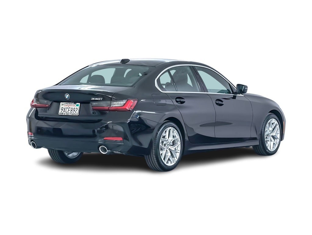 Thumbnail: 2026 BMW 3 Series - 18