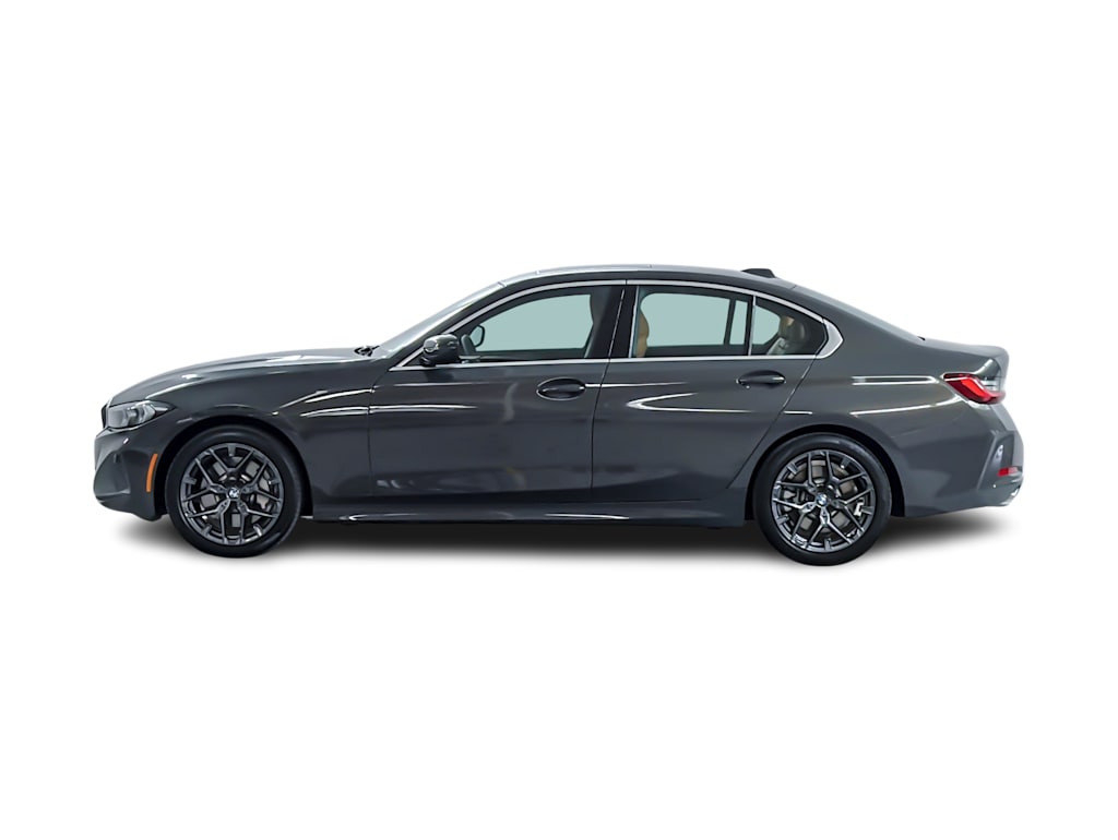 Thumbnail: 2026 BMW 3 Series - 3