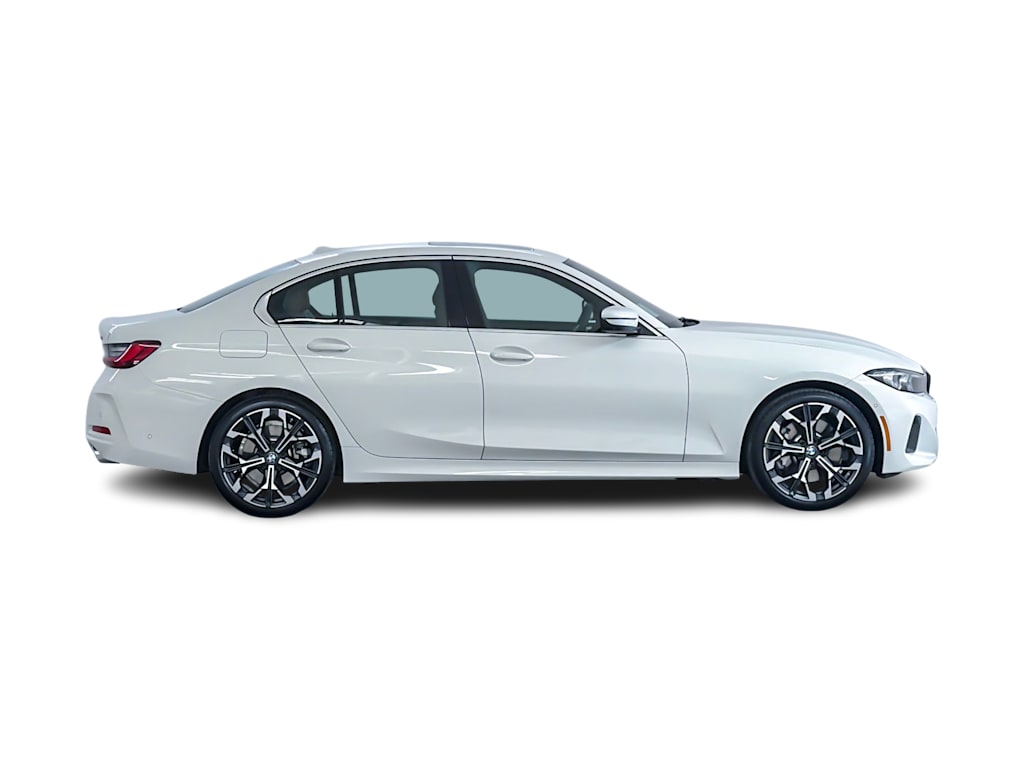 Thumbnail: 2026 BMW 3 Series - 18