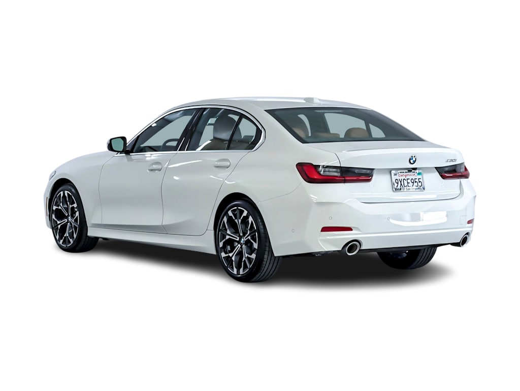 Thumbnail: 2026 BMW 3 Series - 4