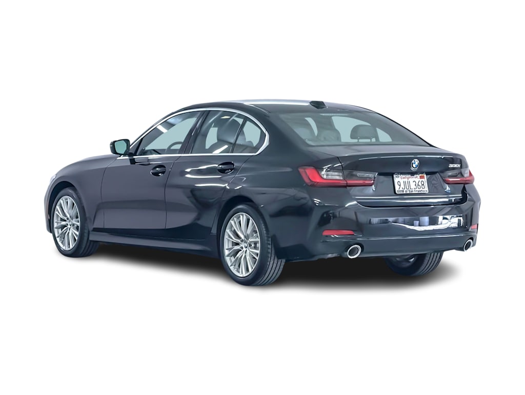 Thumbnail: 2024 BMW 3 Series - 4