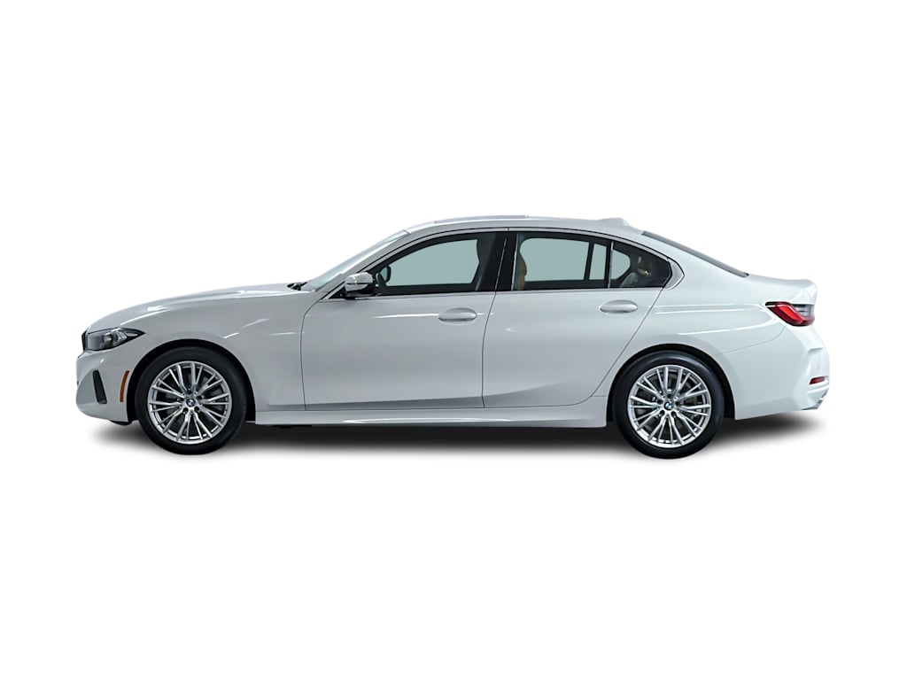 Thumbnail: 2024 BMW 3 Series - 3
