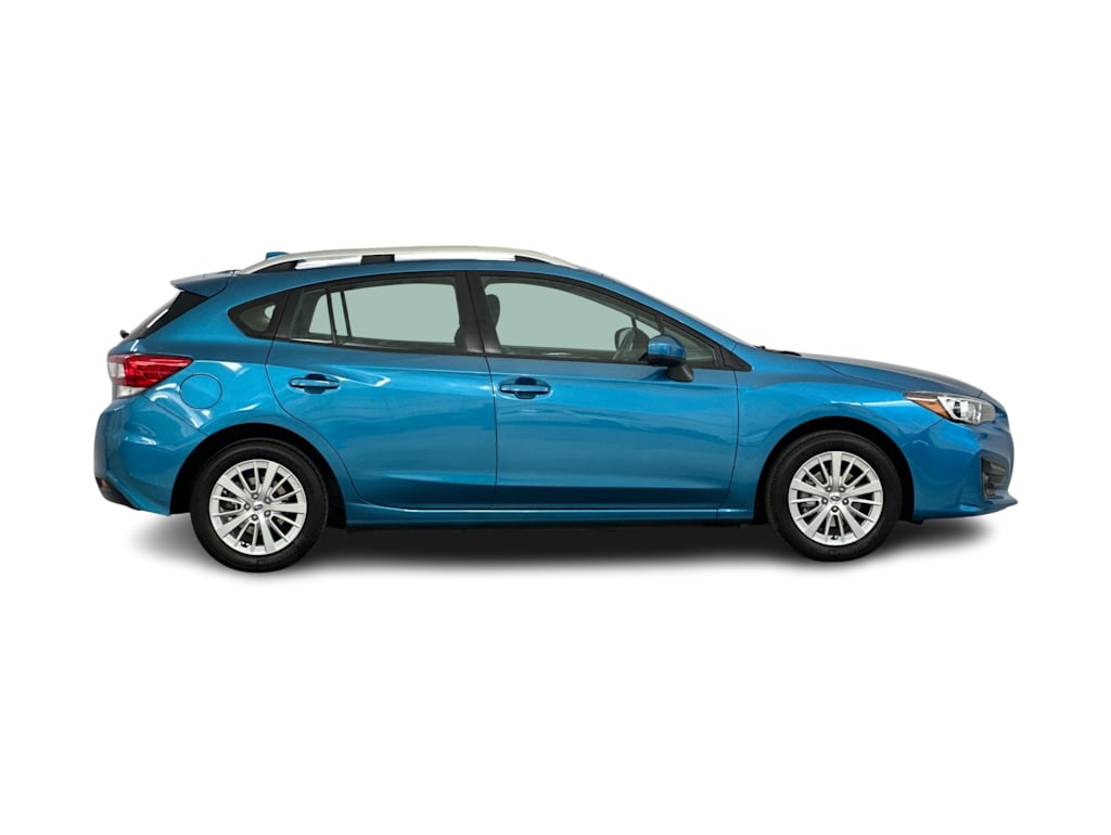 2017 Subaru Impreza Premium 19