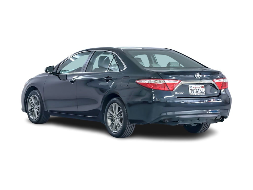 Thumbnail: 2017 Toyota Camry - 4